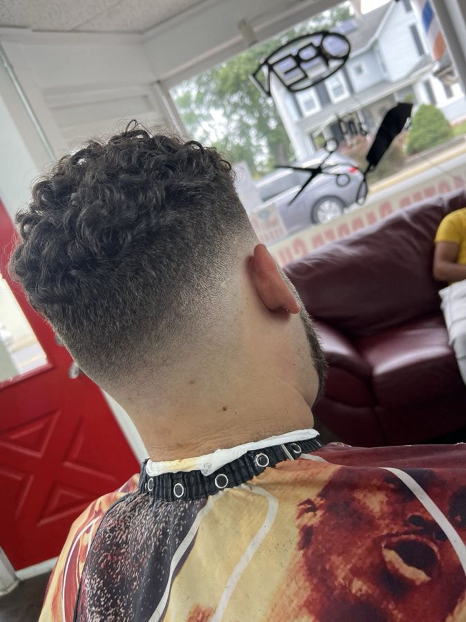 Masters Barbershop — Skin Fade 11