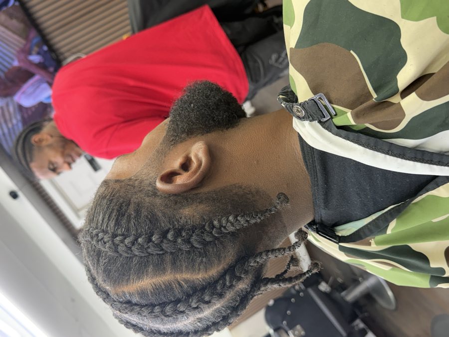 Masters Barbershop — Razor Lineup 07